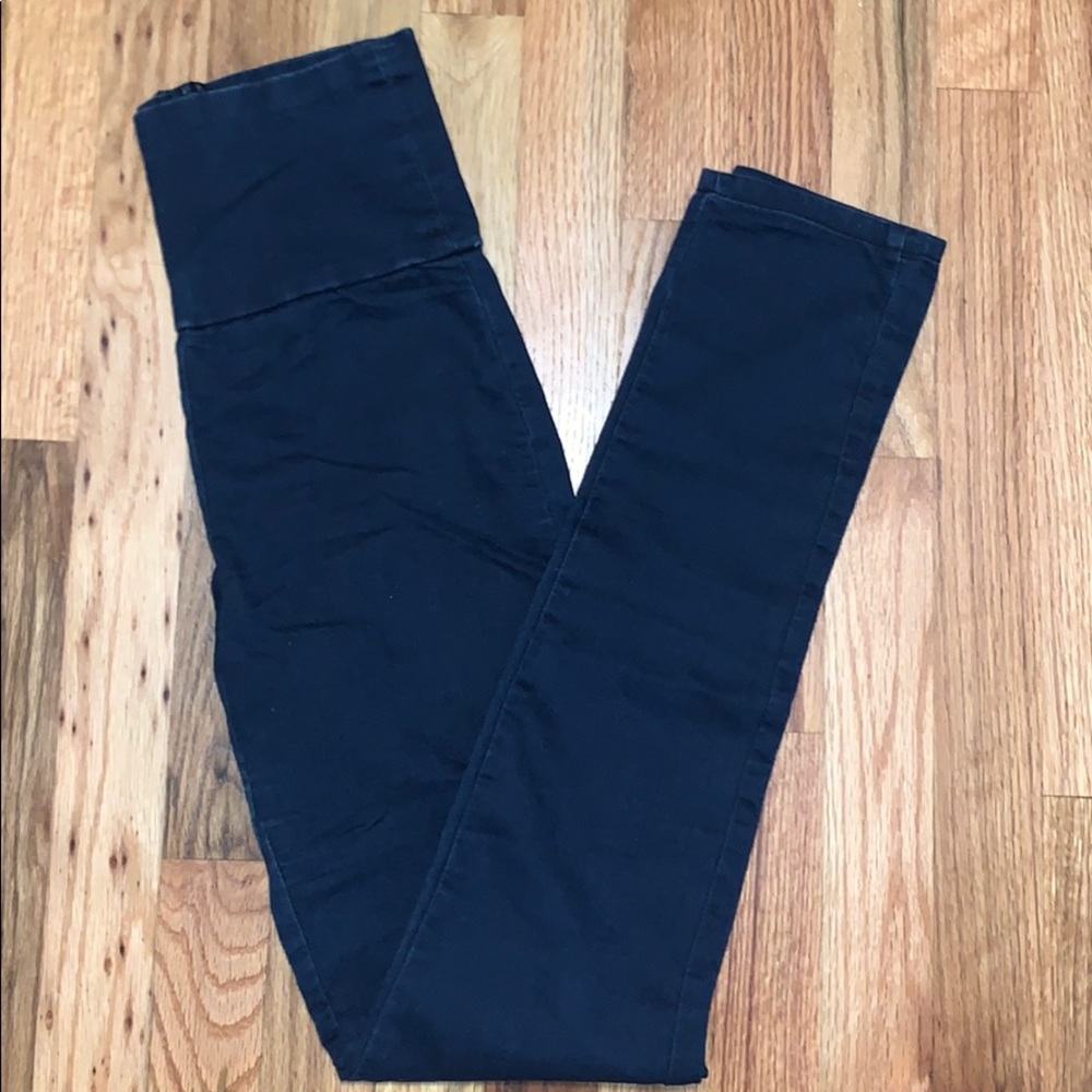 High-Waisted Skinny Jegging